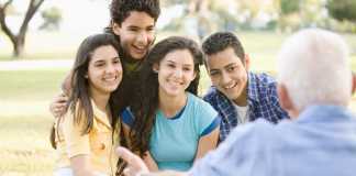 Menjaga Tradisi Tutur Cerita-cerita Rakyat Nias