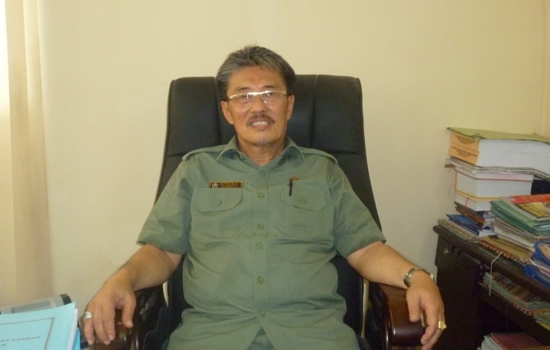 Mantan Ketua DPRD Nias Selatan Effendi Ditahan Penyidik Kejati