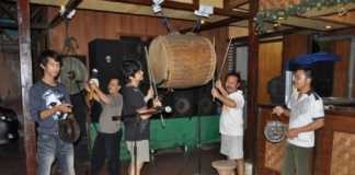 Mamözi Aramba, Faritia, dan Göndra