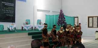 Sanggar Ondröita Meriahkan Peluncuran Buku Adrianus A Gulö