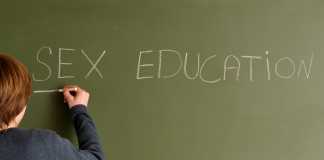 Mengenalkan Pendidikan Seks kepada Anak Sejak Dini