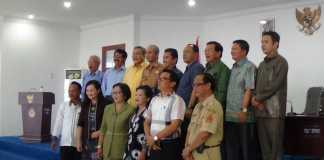 Jadi Calon Wakil Bupati Nias Barat, Dua Anggota DPRD Mengundurkan Diri