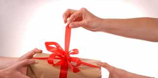 Usai Pilkada, “Ono Niha” Berbagi Kado Natal