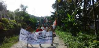 Foto: PNS Nias Selatan Menuntut Hak