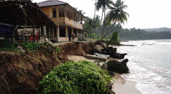 Stop Penggalian Pasir di Pantai Sorake dan Lagundri!