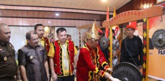 Pernah Dikecewakan Kader Hanura, Wali Kota Gunungsitoli Curhat