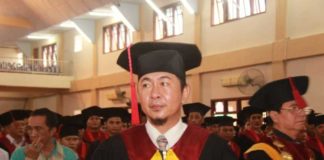 Dosen Yunisman Gulö Berpulang, STIE Pembnas Nias Berduka