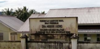 Sejumlah Orangtua Siswa Keluhkan Biaya Pengambilan SKHU Bagi Setiap Siswa SMA Negeri 1 Gomo