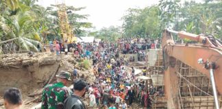 Sayang, Jembatan Darurat Sungai Gidö Itu Tidak Bertahan Lama
